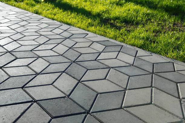 Best Driveway Pavers Near Me  in Raintree Plantation, MO